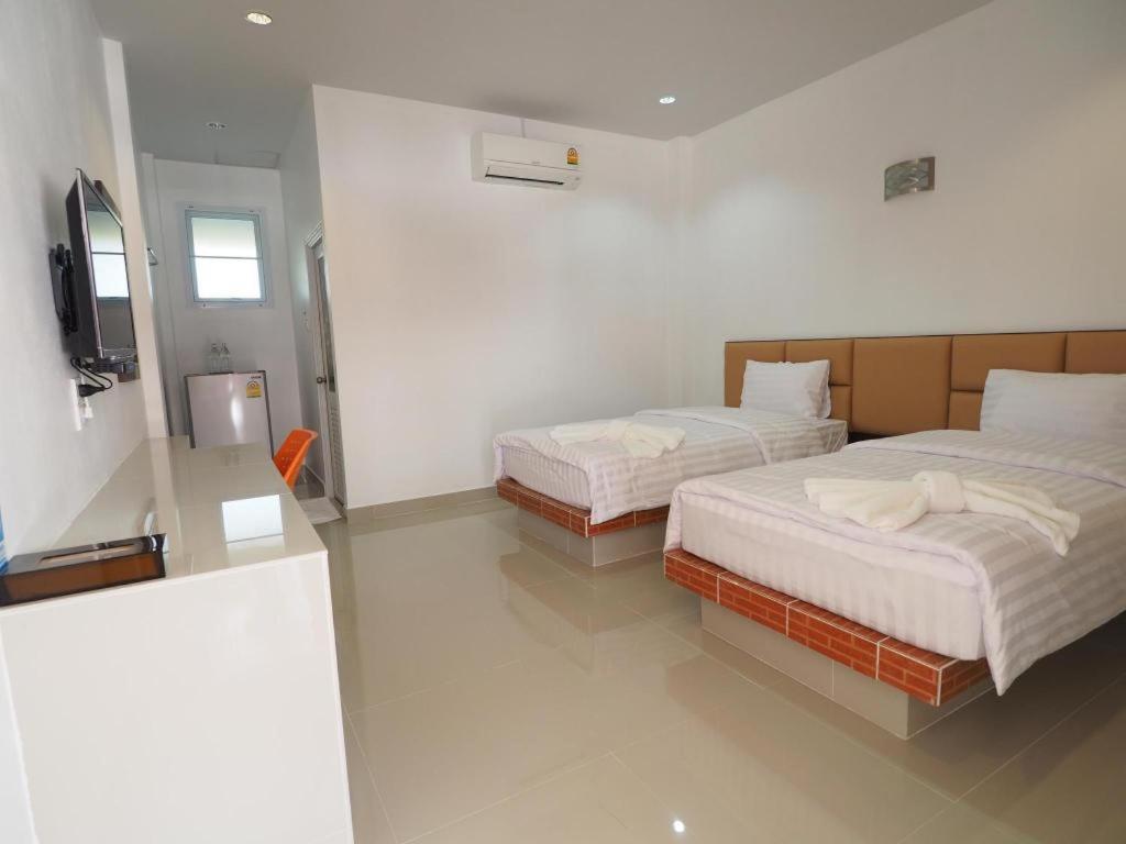 The Phant Hotel Surin Exterior foto